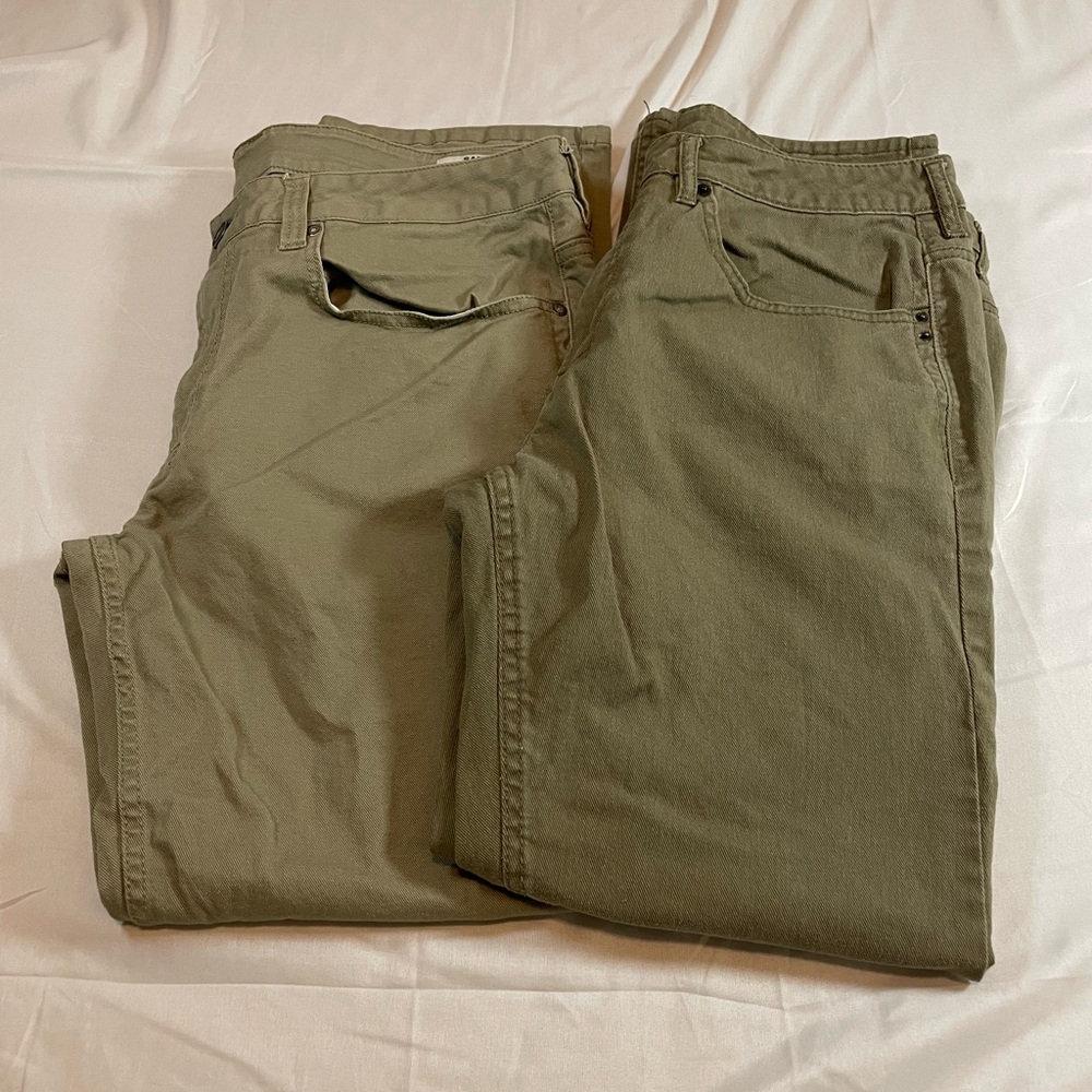 Buffalo David Bitton Olive Green Chinos‎
